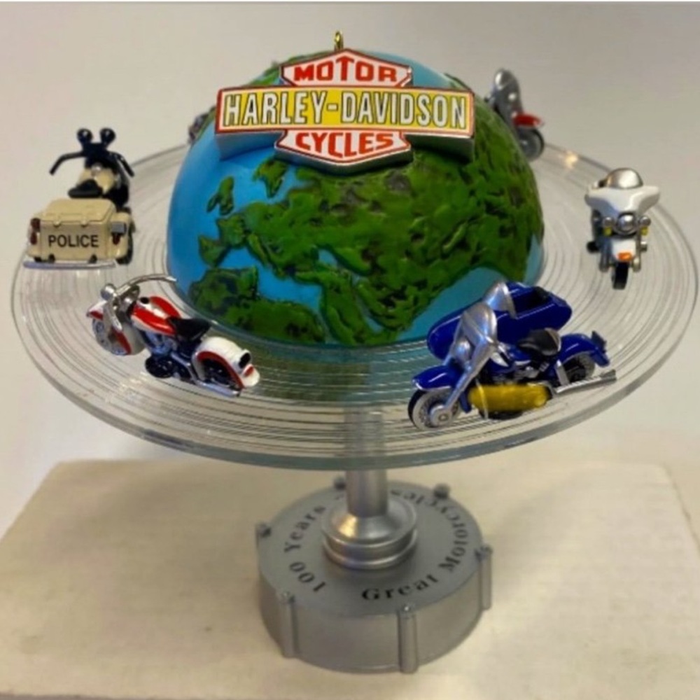 2003 Hallmark Keepsake Ornament 'Around the World' Harley-Davidson Motorcycles